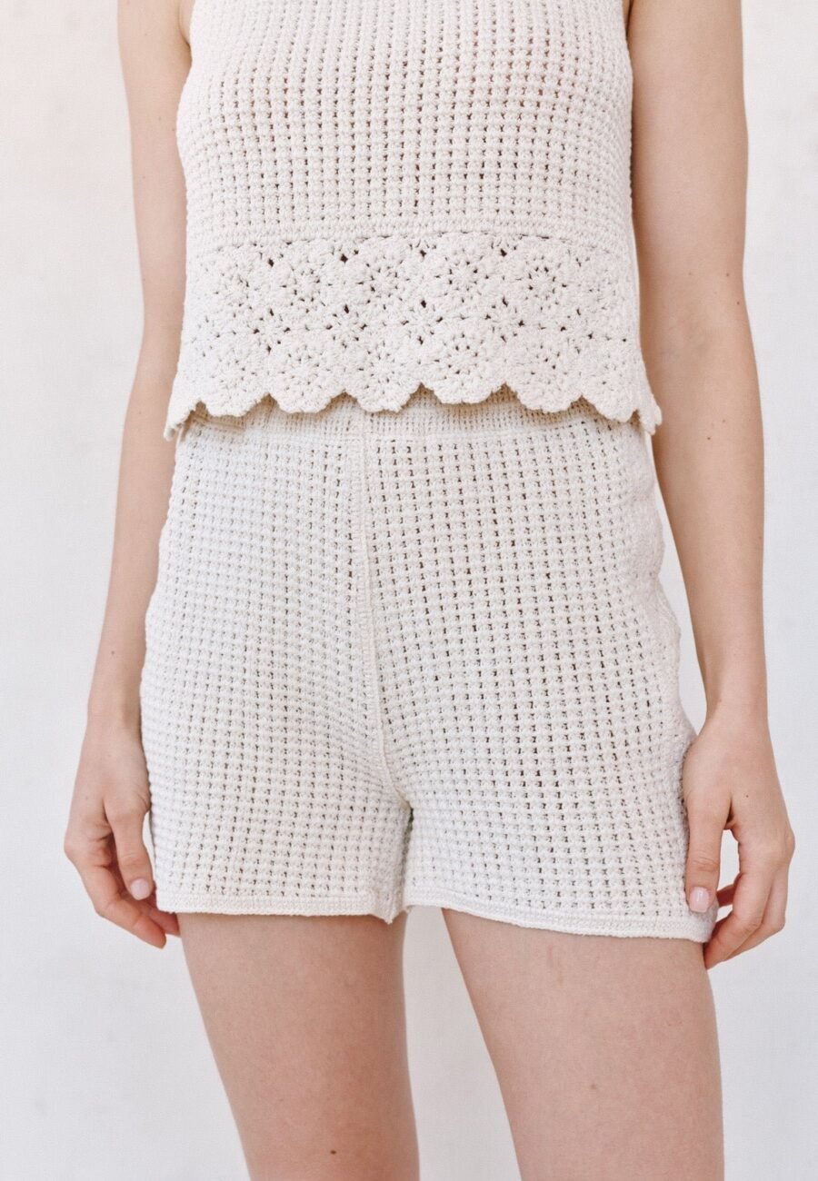 Open Crochet Short - Flower Bloom