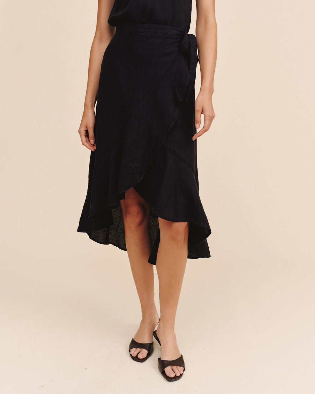 ruffle-wrap-skirt-black-3515824.jpg