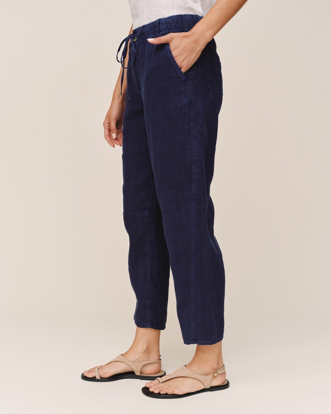 soft-barrel-zip-front-nautical-night-6762619.jpg