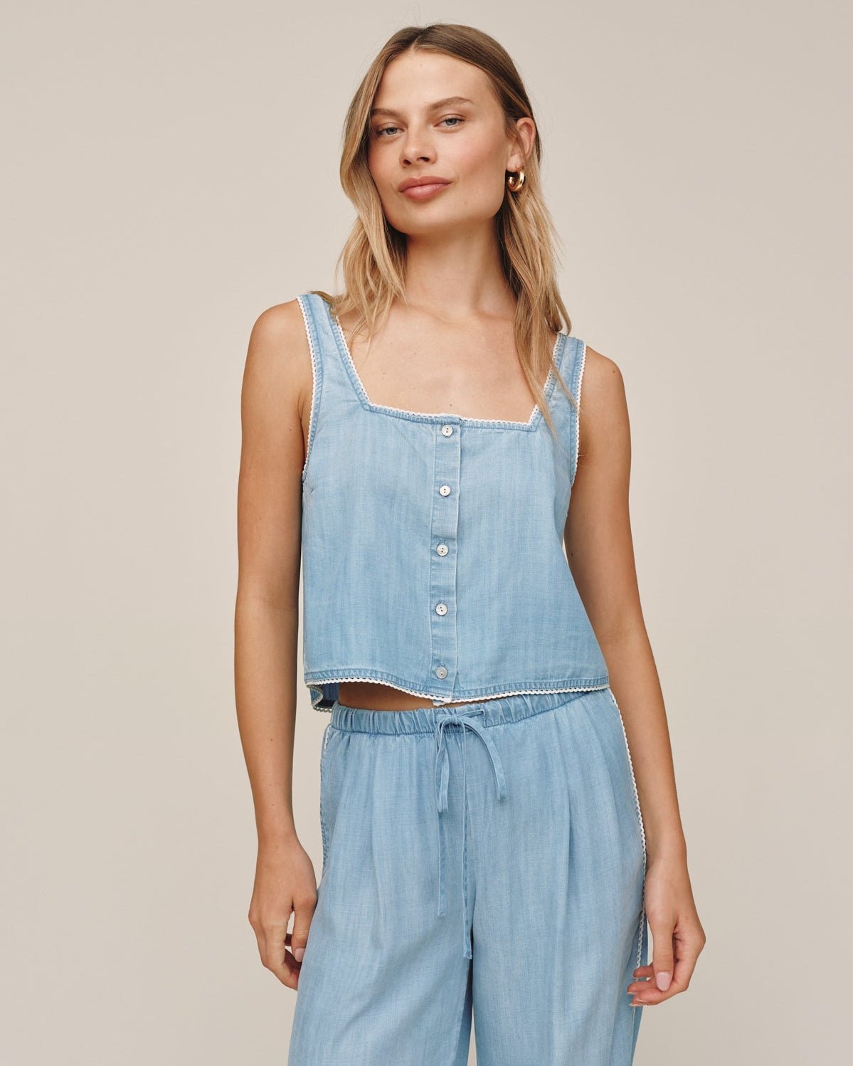 square-neck-button-front-tank-ombre-mist-wash-3629292.jpg